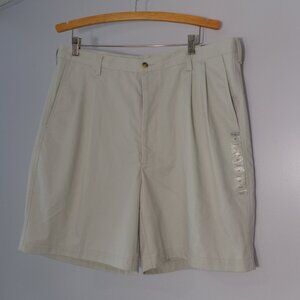 New!‎ Hagger Men's Classic Knakis Wrinkle-Free  Pleated Front Shorts Size 40W